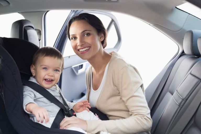 Consejos para viajes largos en coche con bebés